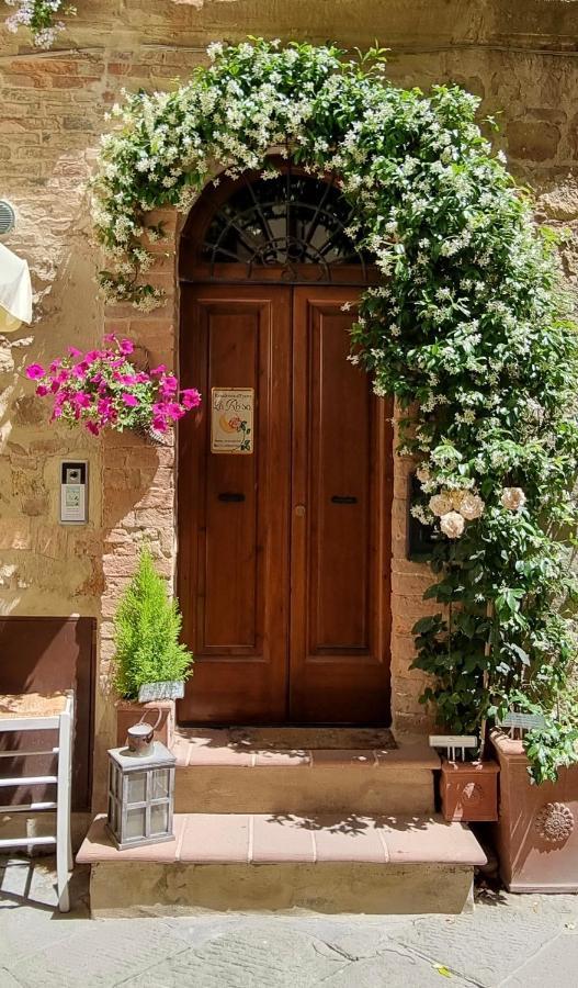Residenza D'Epoca La Rosa Apartment Пиенца Екстериор снимка