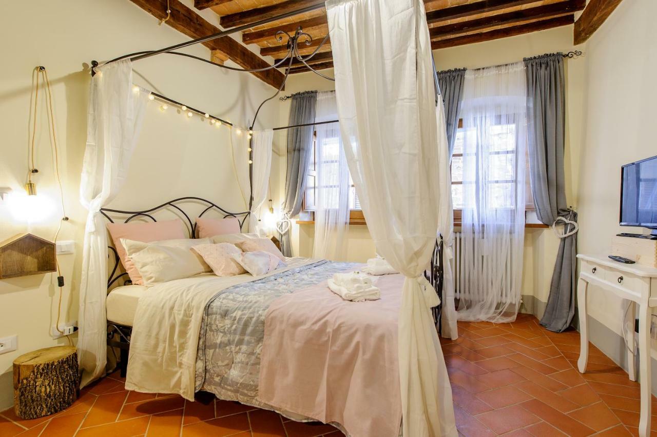 Residenza D'Epoca La Rosa Apartment Пиенца Екстериор снимка
