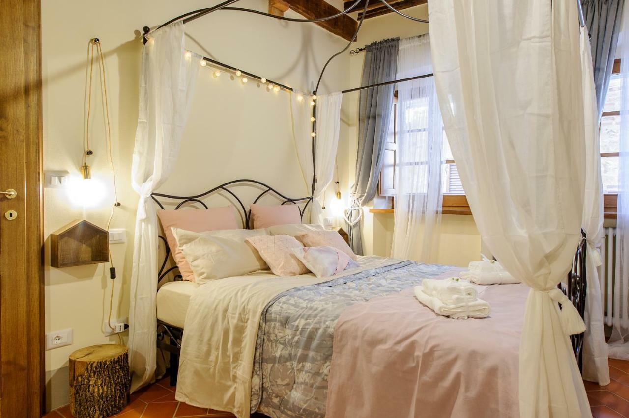 Residenza D'Epoca La Rosa Apartment Пиенца Екстериор снимка